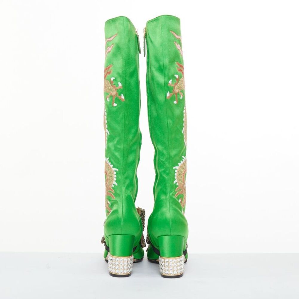 rare GUCCI 2017 Runway Caspar green satin dragon embroidered boot heels EU39 - Picture 5 of 8